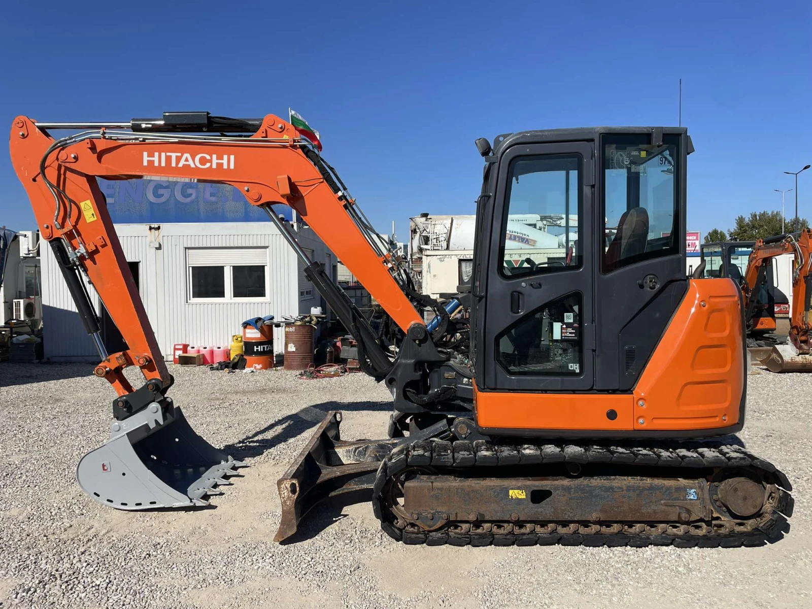 Багер Hitachi ZX 65 USB - 5A, снимка 1