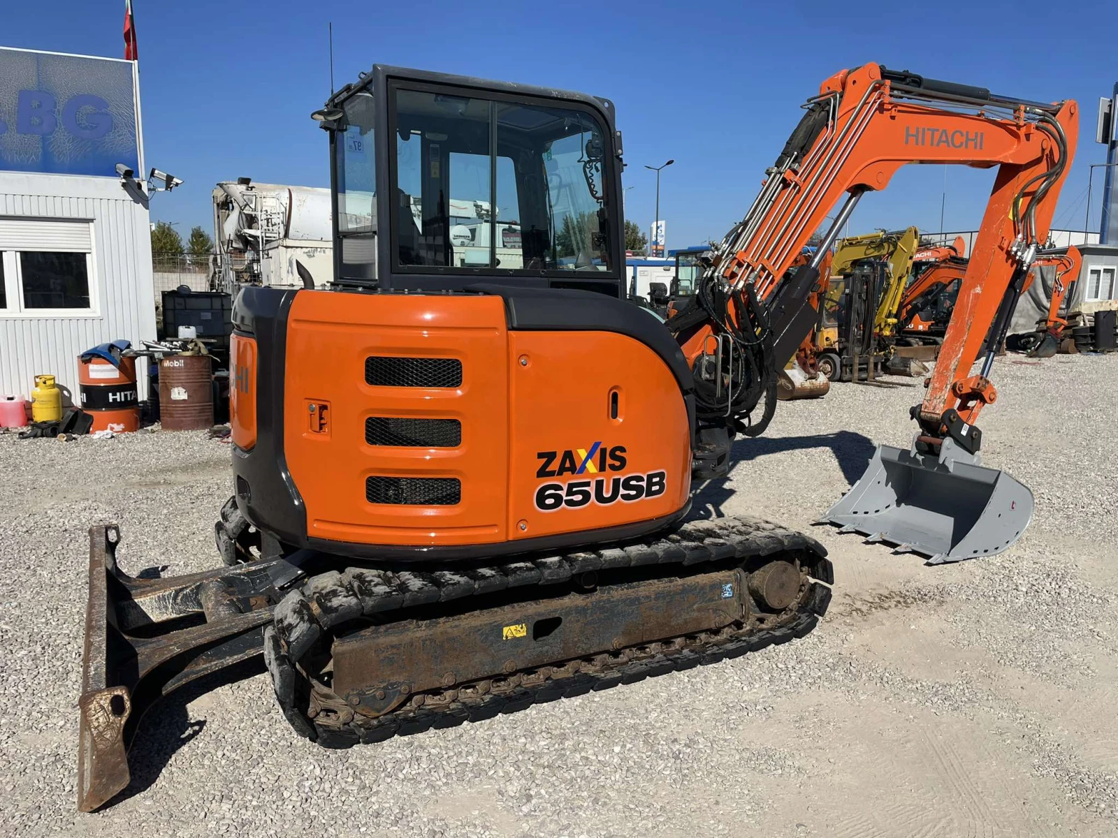  Hitachi ZX 65 USB - 5A | Mobile.bg   15