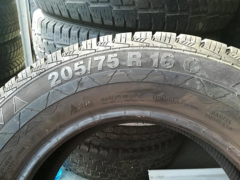 Гуми Зимни 205/75R16, снимка 5 - Гуми и джанти - 23625622