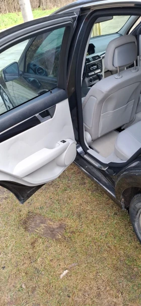 Mercedes-Benz C 200 CDI, снимка 5