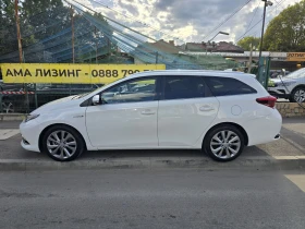 Toyota Auris 1.8 HYBRID, снимка 6