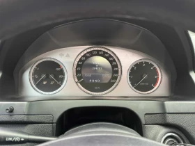 Mercedes-Benz C 320 Напълно обслужена!!!, снимка 13