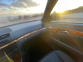 Mercedes-Benz E 320, снимка 9