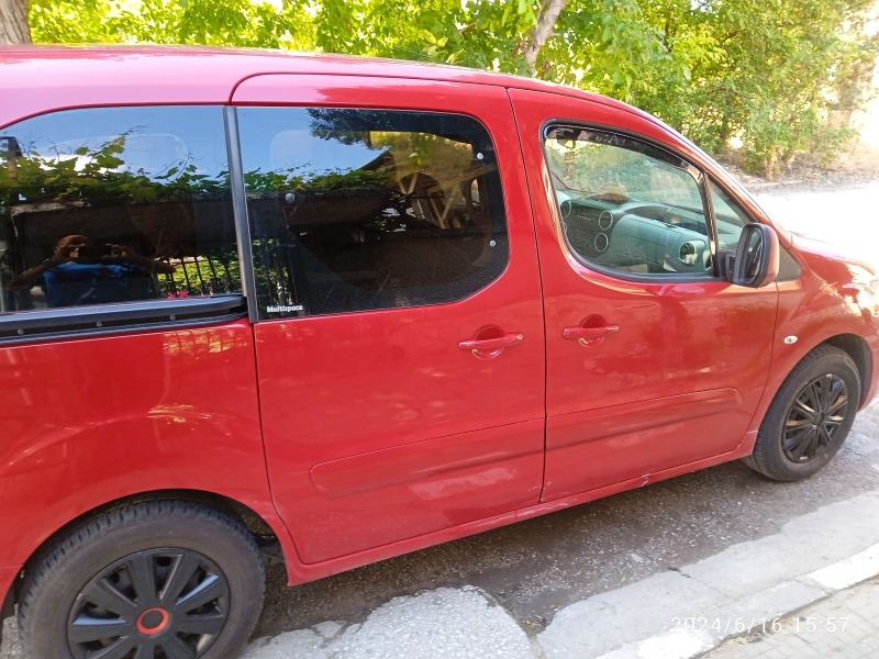 Citroen Berlingo, снимка 8 - Автомобили и джипове - 46230028