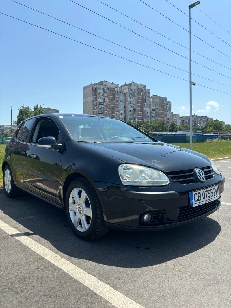 VW Golf, снимка 1 - Автомобили и джипове - 47041763