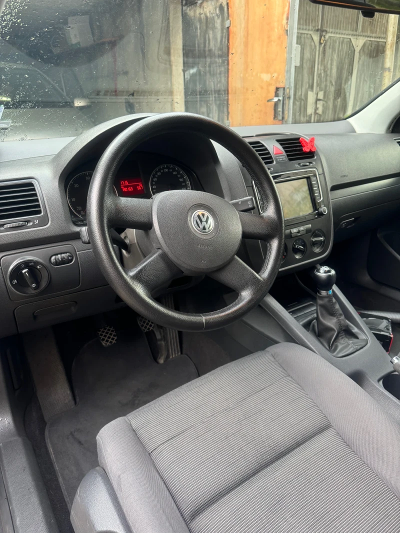 VW Golf, снимка 11 - Автомобили и джипове - 47452070