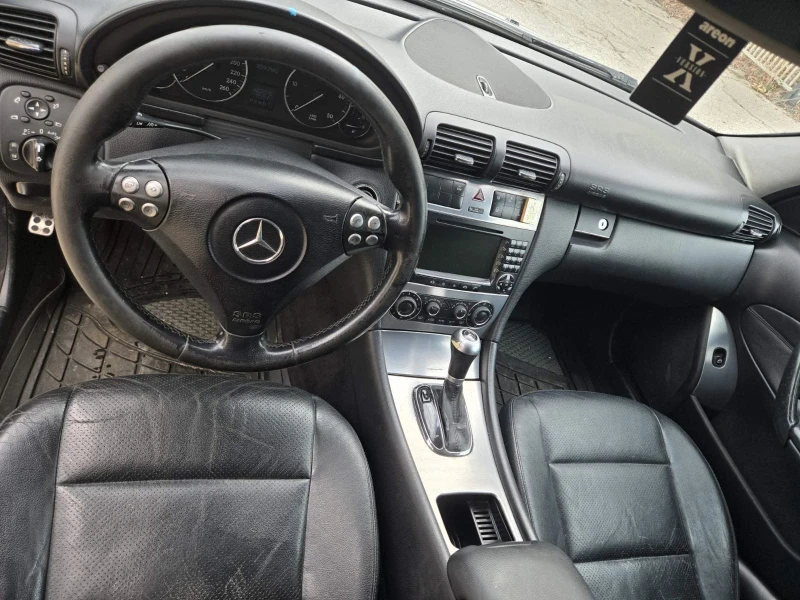 Mercedes-Benz C 220, снимка 10 - Автомобили и джипове - 47528826