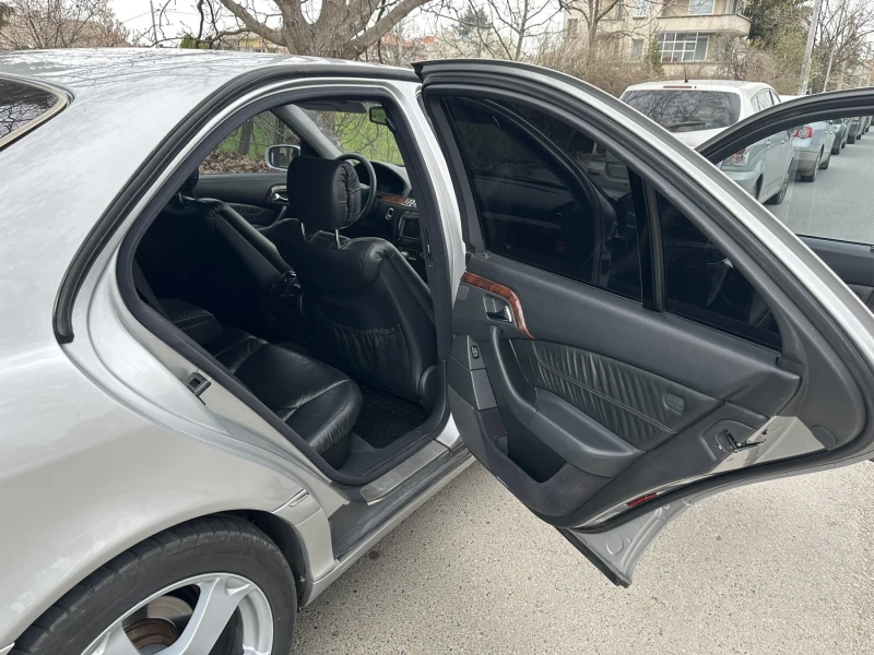 Mercedes-Benz S 500, снимка 8 - Автомобили и джипове - 52410696
