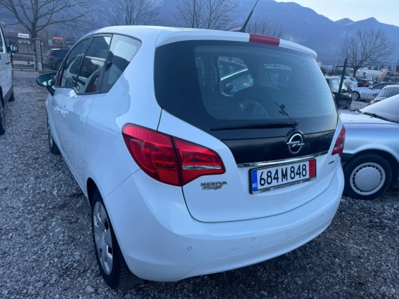 Opel Meriva 1.7D AVT NAVI НОВ ВНОС         ГЕРМАНИЯ  , снимка 4 - Автомобили и джипове - 51412935
