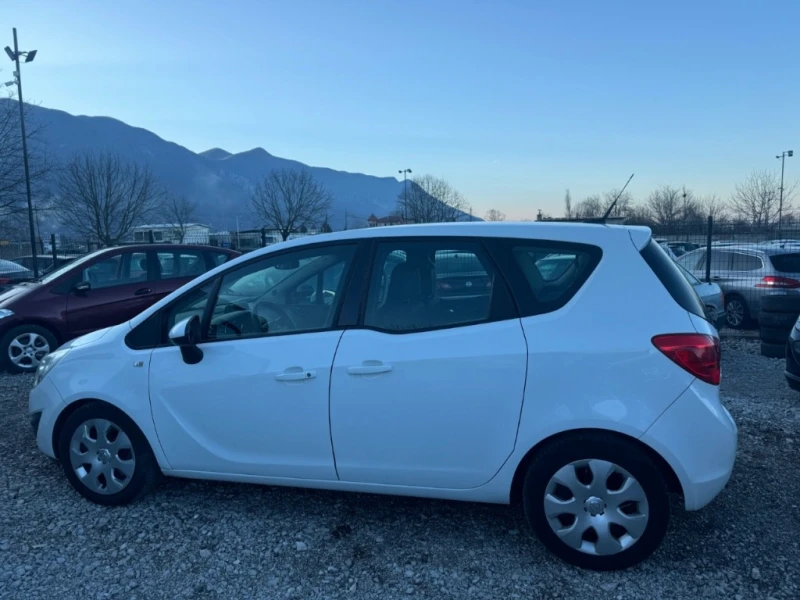 Opel Meriva 1.7D AVT NAVI НОВ ВНОС         ГЕРМАНИЯ  , снимка 2 - Автомобили и джипове - 51412935