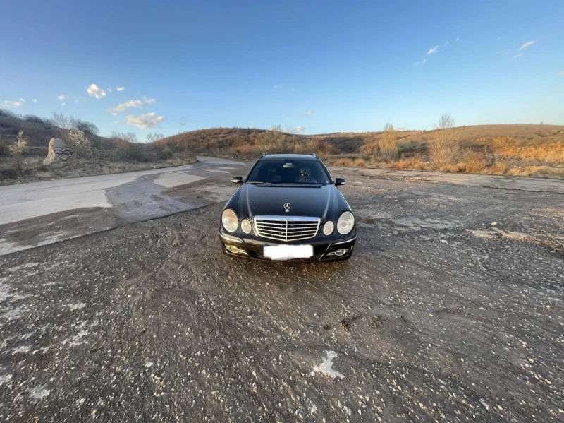 Mercedes-Benz E 320, снимка 3 - Автомобили и джипове - 52788881