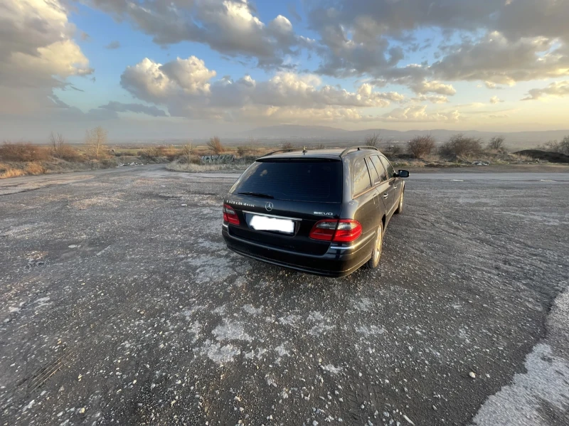 Mercedes-Benz E 320, снимка 2 - Автомобили и джипове - 52788881