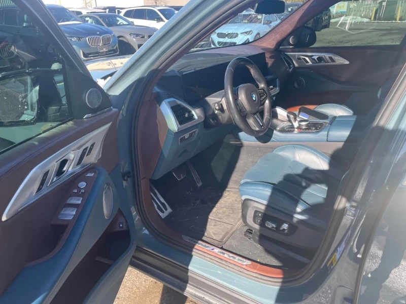 BMW XM * Sports Activity Vehicle * CARFAX * БЕЗ ПЪРВОНАЧА, снимка 6 - Автомобили и джипове - 52894800