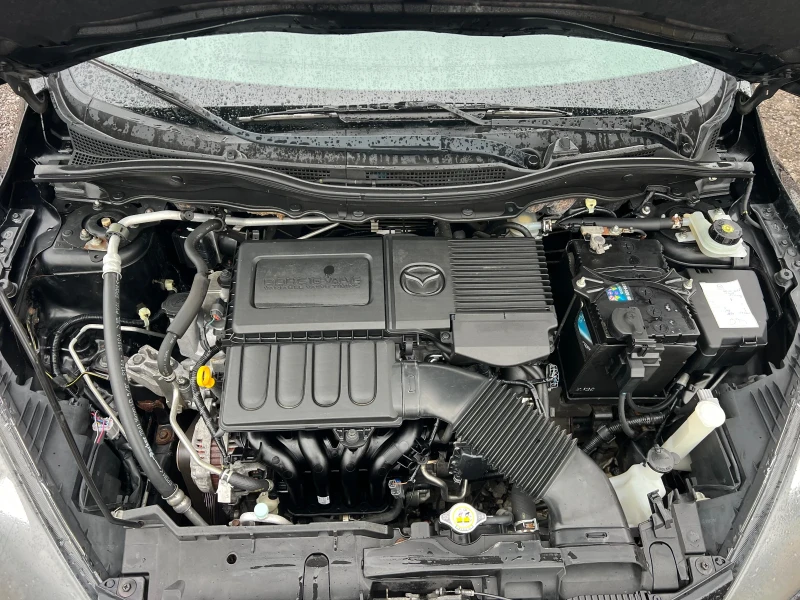 Mazda 2 1.4i Klimatik/Euro/5a, снимка 15 - Автомобили и джипове - 53280798