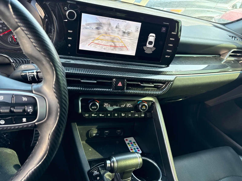 Kia K5 GT LINE* CARFAX * БЕЗ ПЪРВОНАЧАЛНА ВНОСКА, снимка 8 - Автомобили и джипове - 53525653