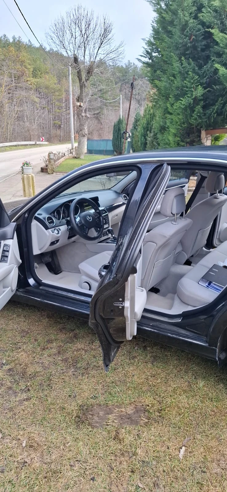 Mercedes-Benz C 200 CDI, снимка 14 - Автомобили и джипове - 53400033