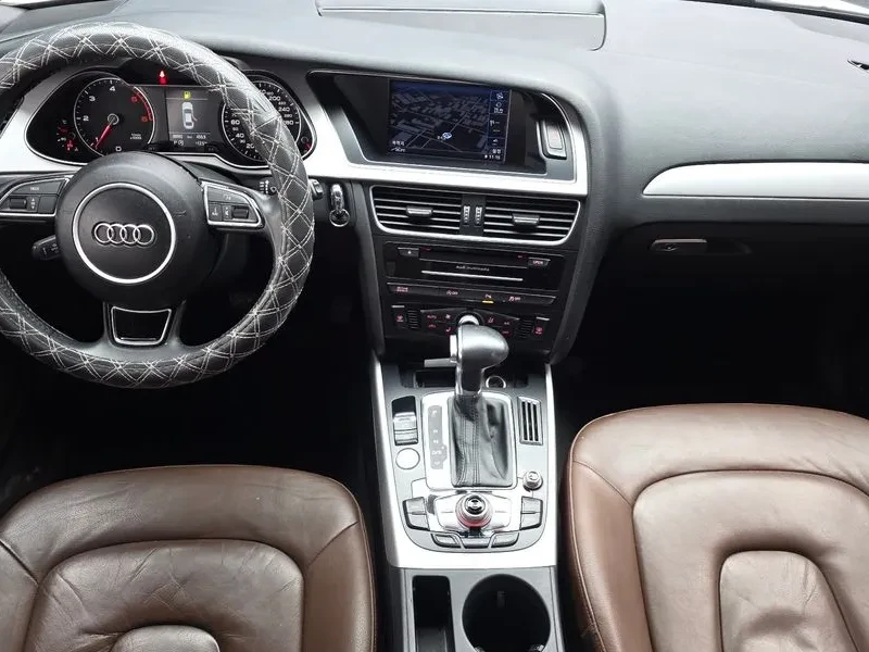 Audi A4 2.0 TDI, снимка 7 - Автомобили и джипове - 54143569