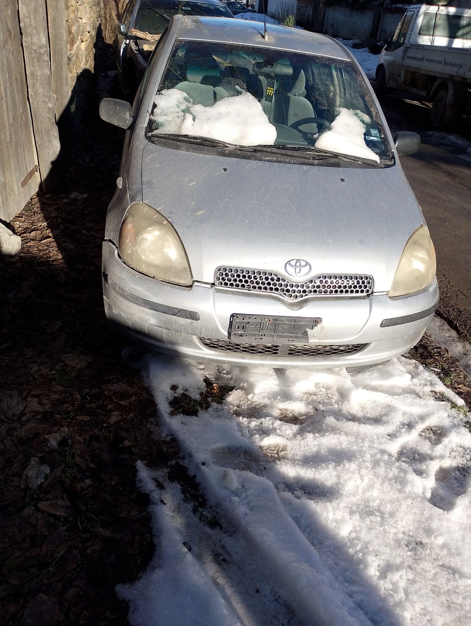 Toyota Yaris 1.0 Бензин, снимка 1