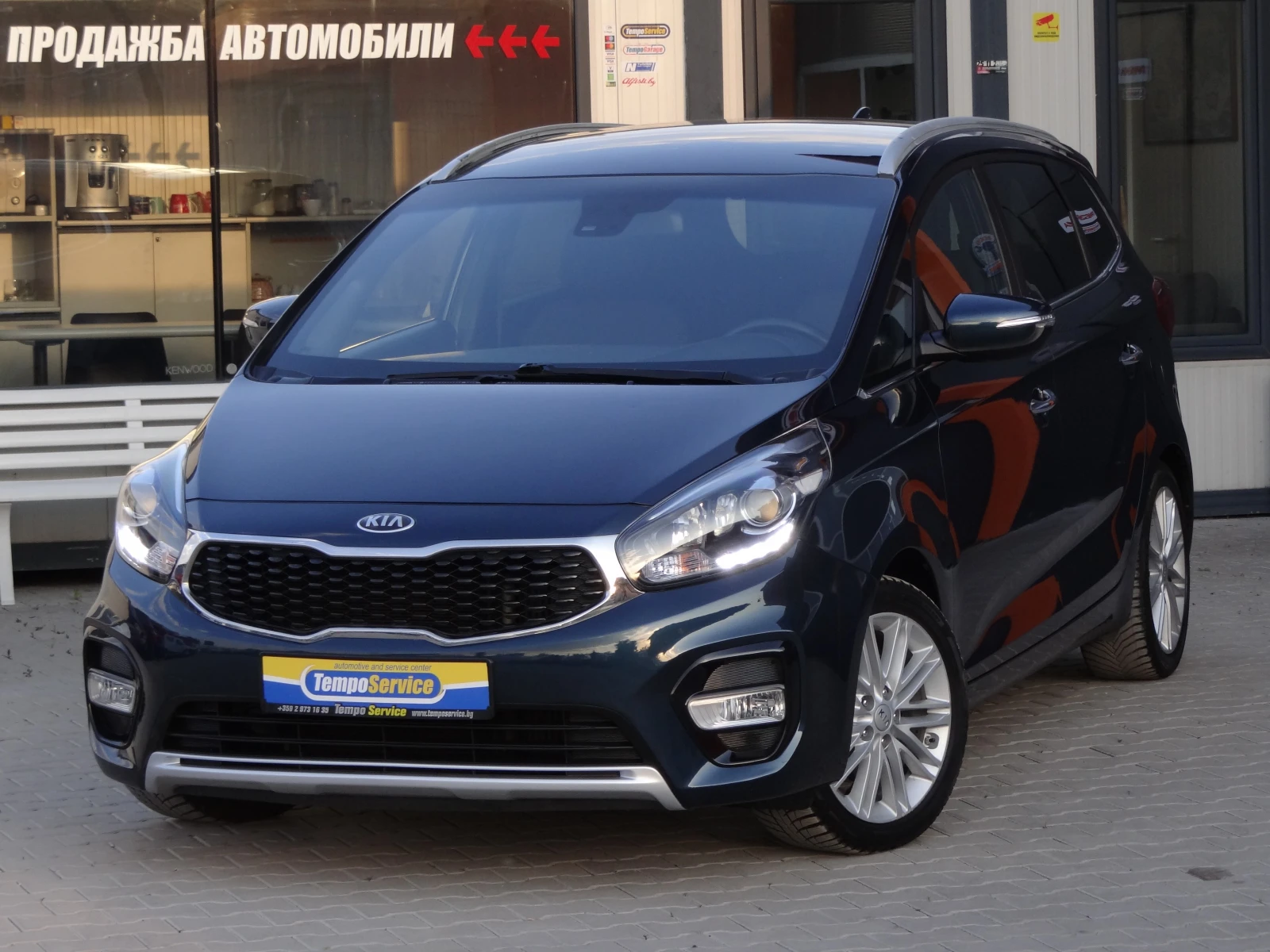 Kia Carens 1.7-crdi /Navi/Camera/Keyless/Led/7-места/Euro-6B/, снимка 1