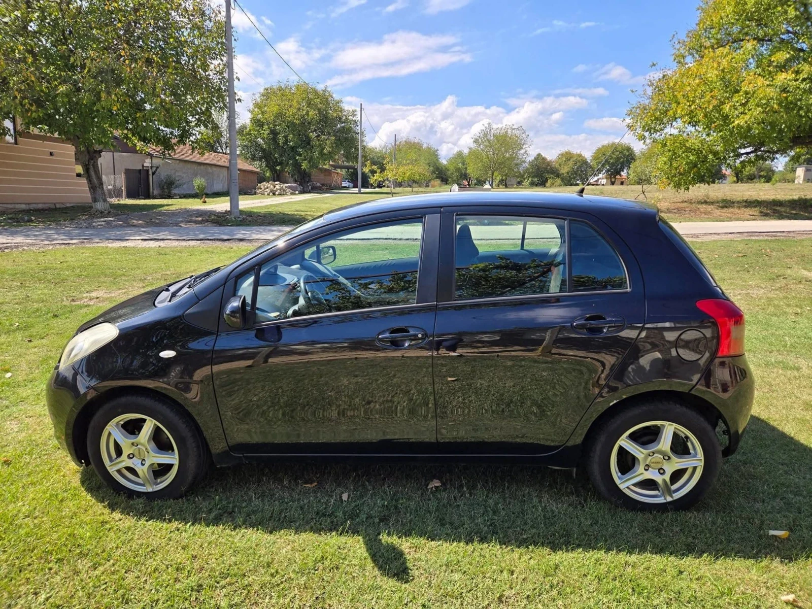 Toyota Yaris, снимка 1