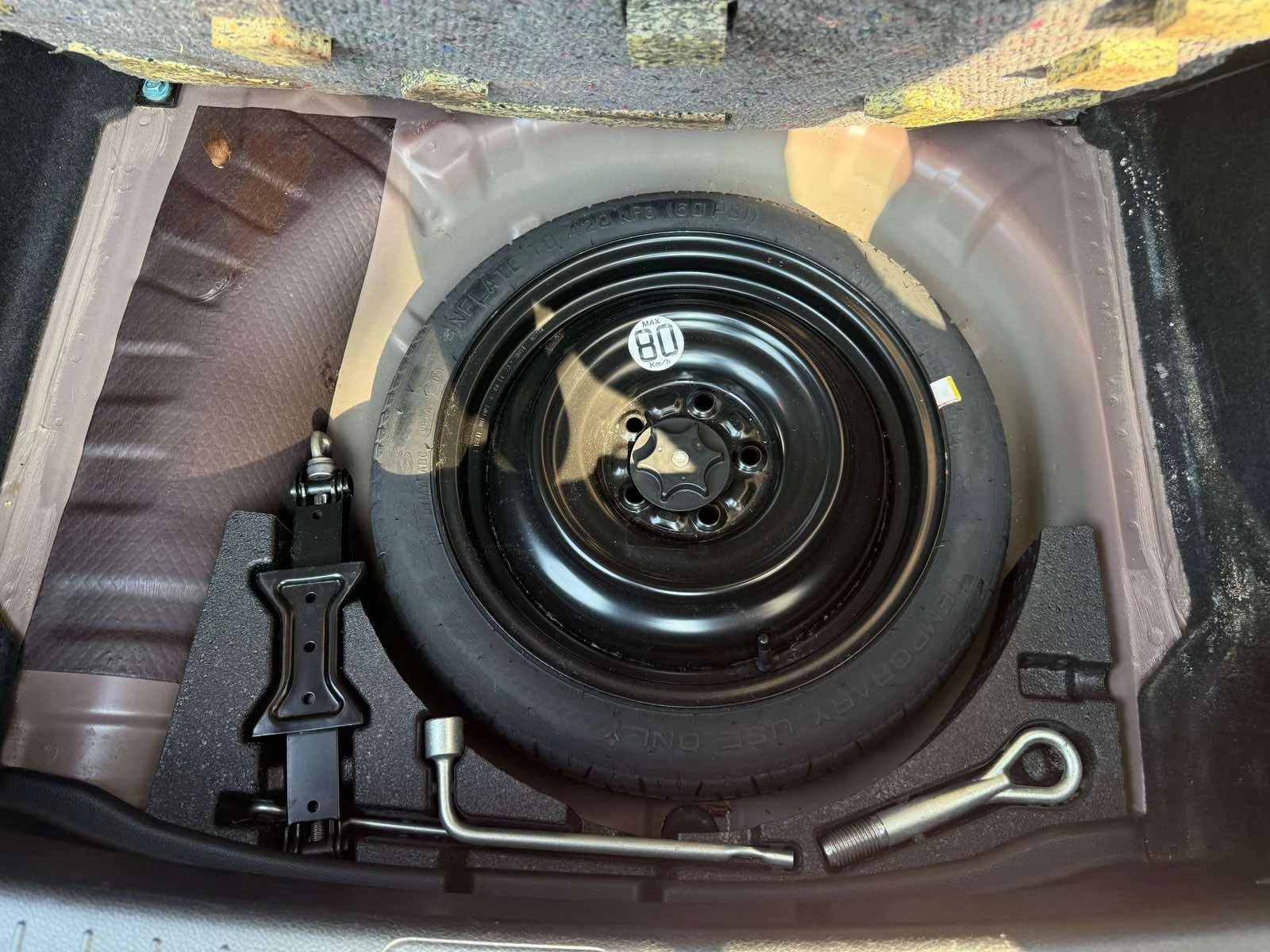 Nissan Pulsar  1.2 CVT N-Connecta Четири цилиндров | Mobile.bg — изображение 15