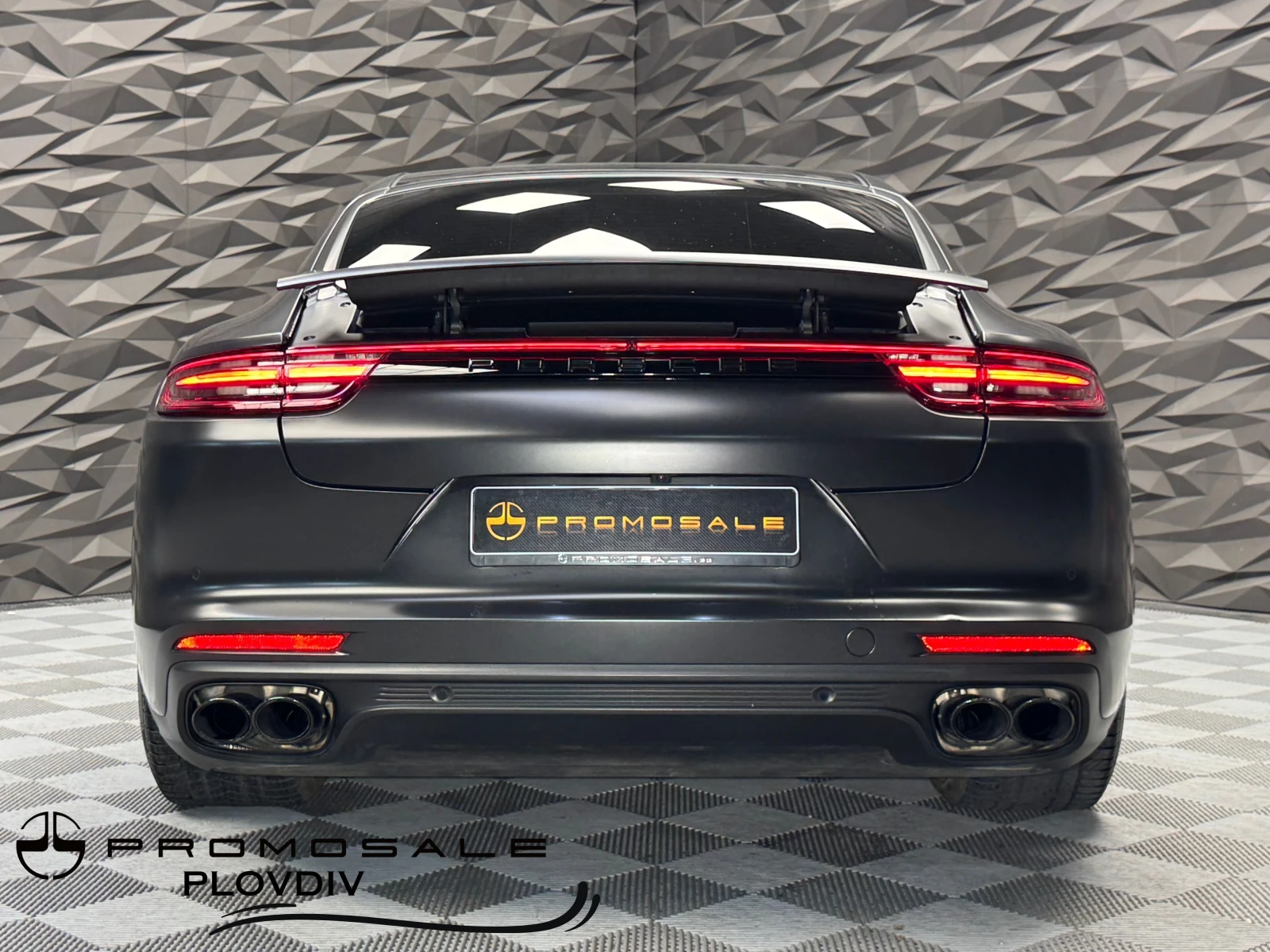 Porsche Panamera 4 E-hybrid* Sport Chrono* 360* Navi - изображение 4