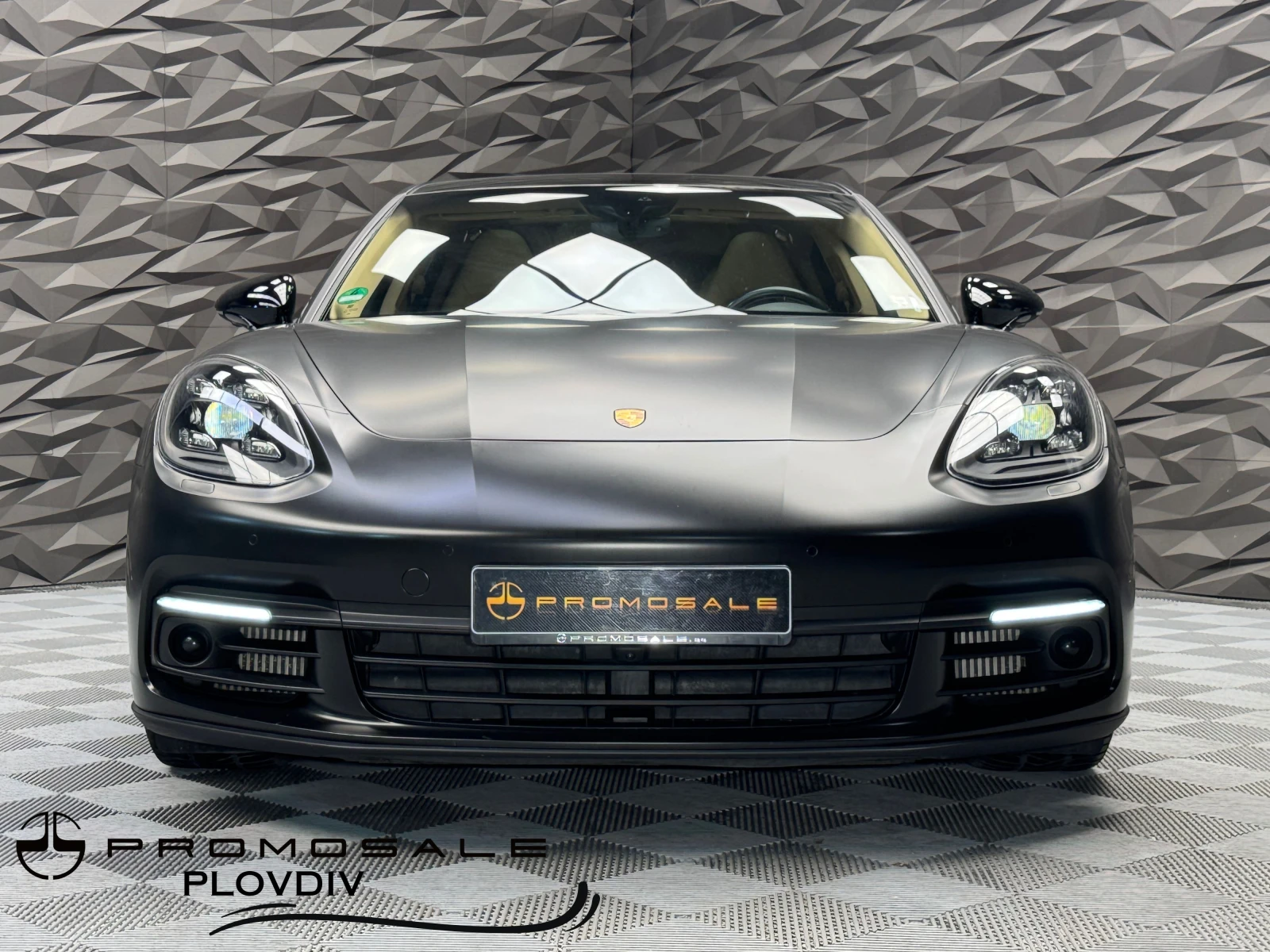 Porsche Panamera 4 E-hybrid* Sport Chrono* 360* Navi - изображение 2