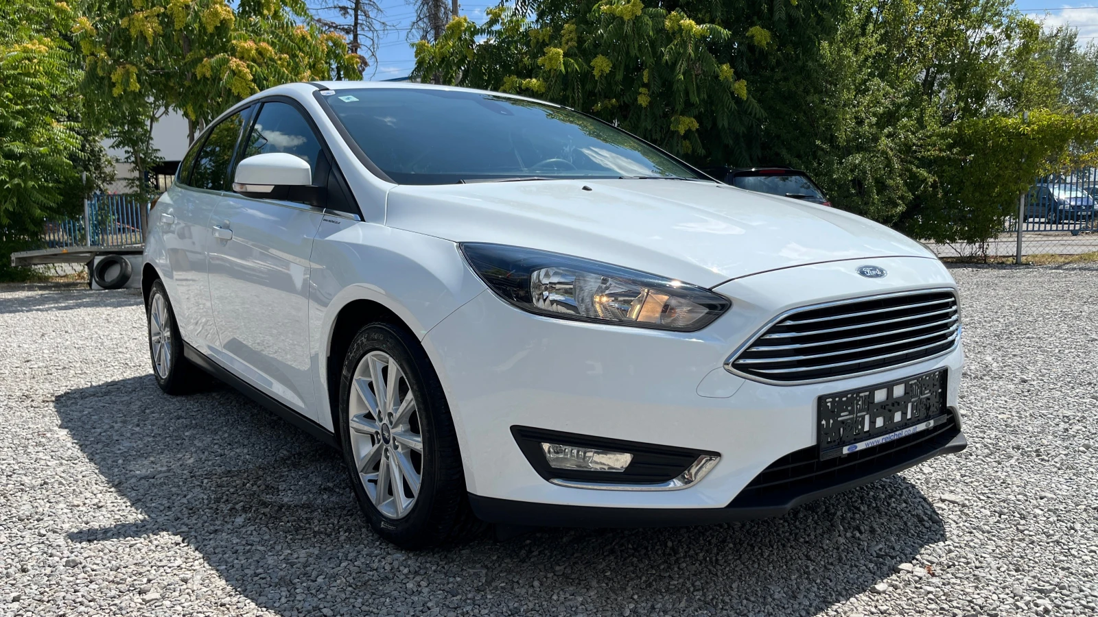 Ford Focus 1, 0 TITANIUM+  - изображение 2