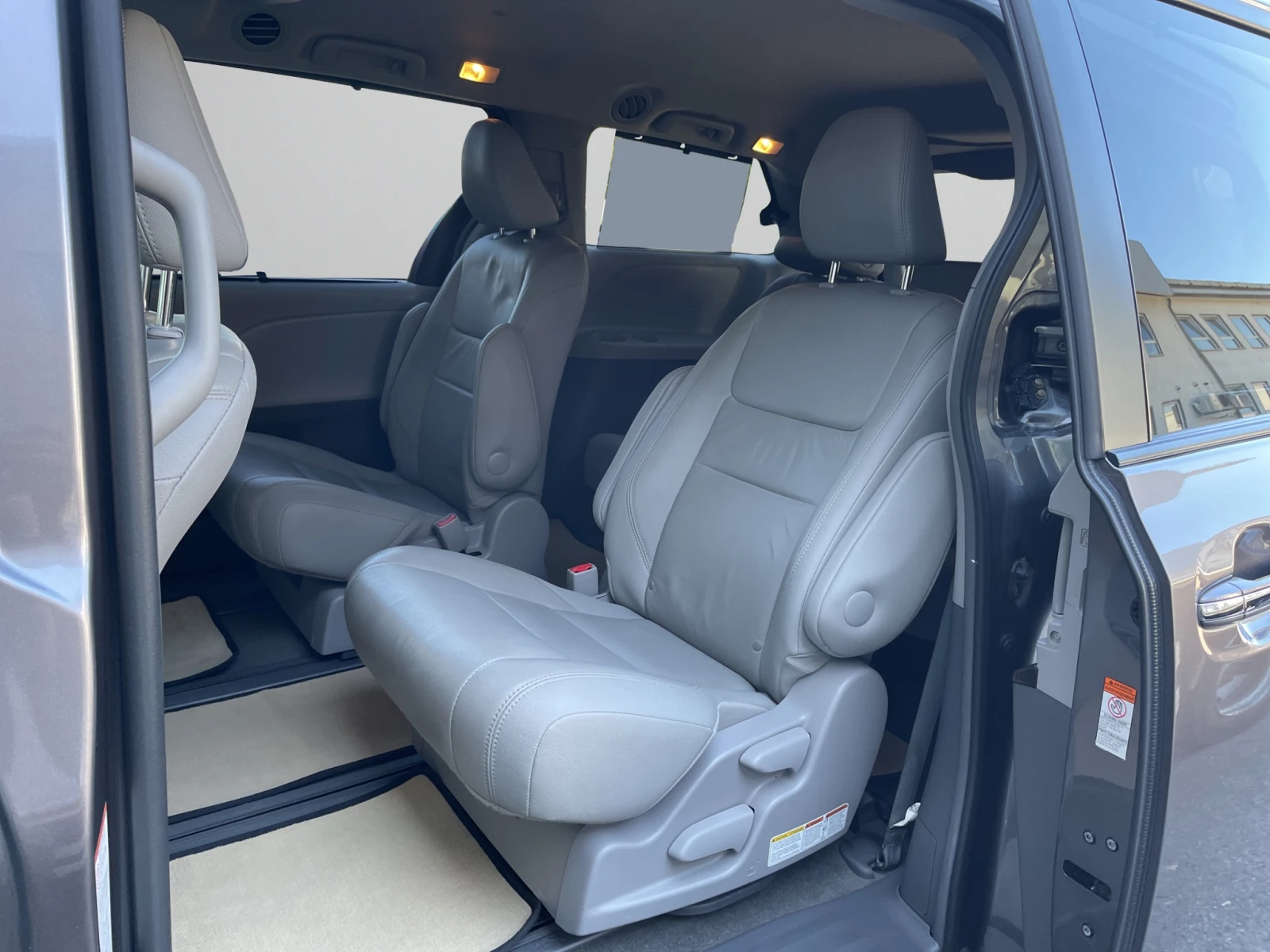 Toyota Sienna 3.5 petrol AWD 6+ 1 seats | Mobile.bg   13