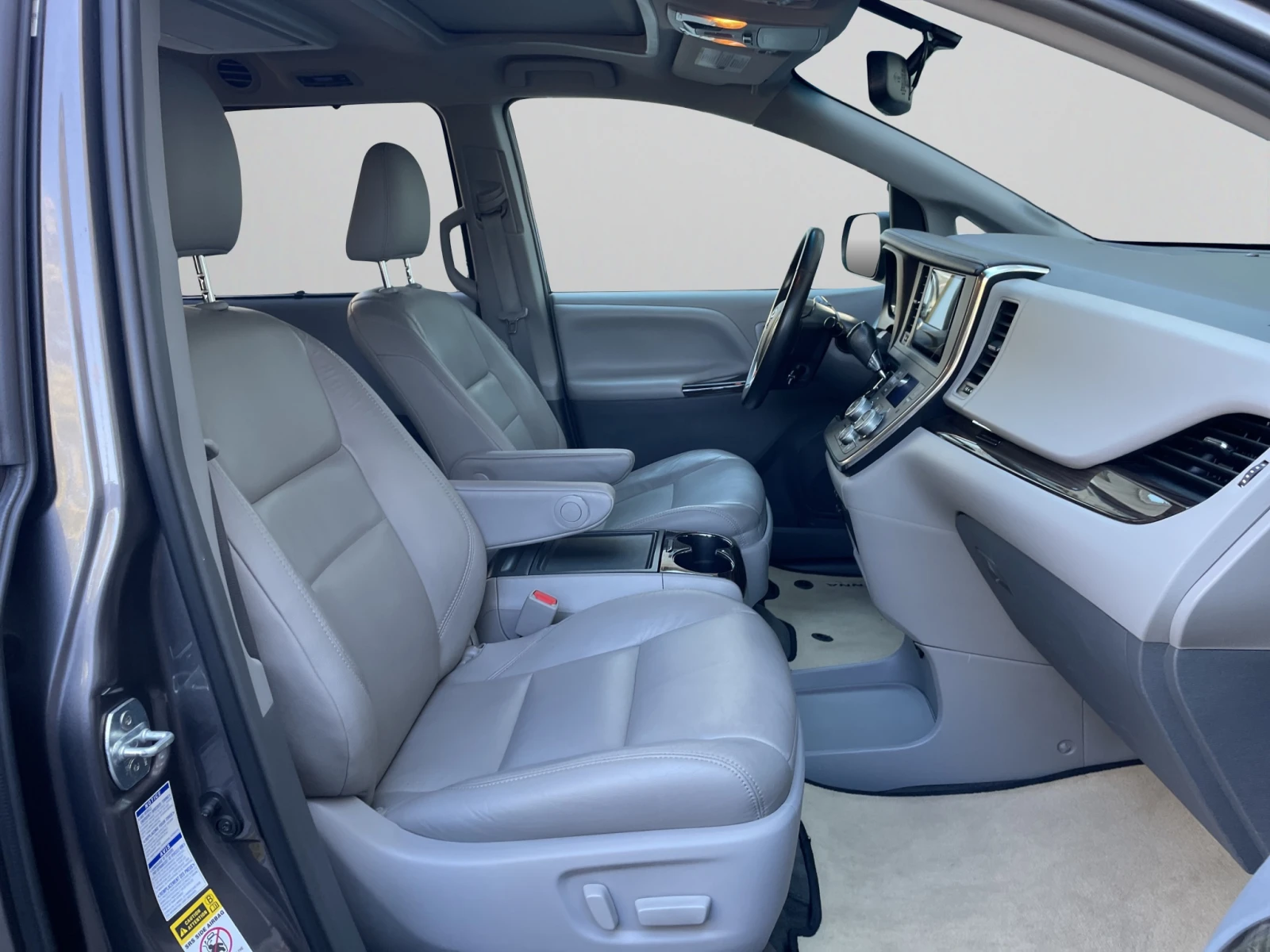 Toyota Sienna 3.5 petrol AWD 6+ 1 seats | Mobile.bg   17