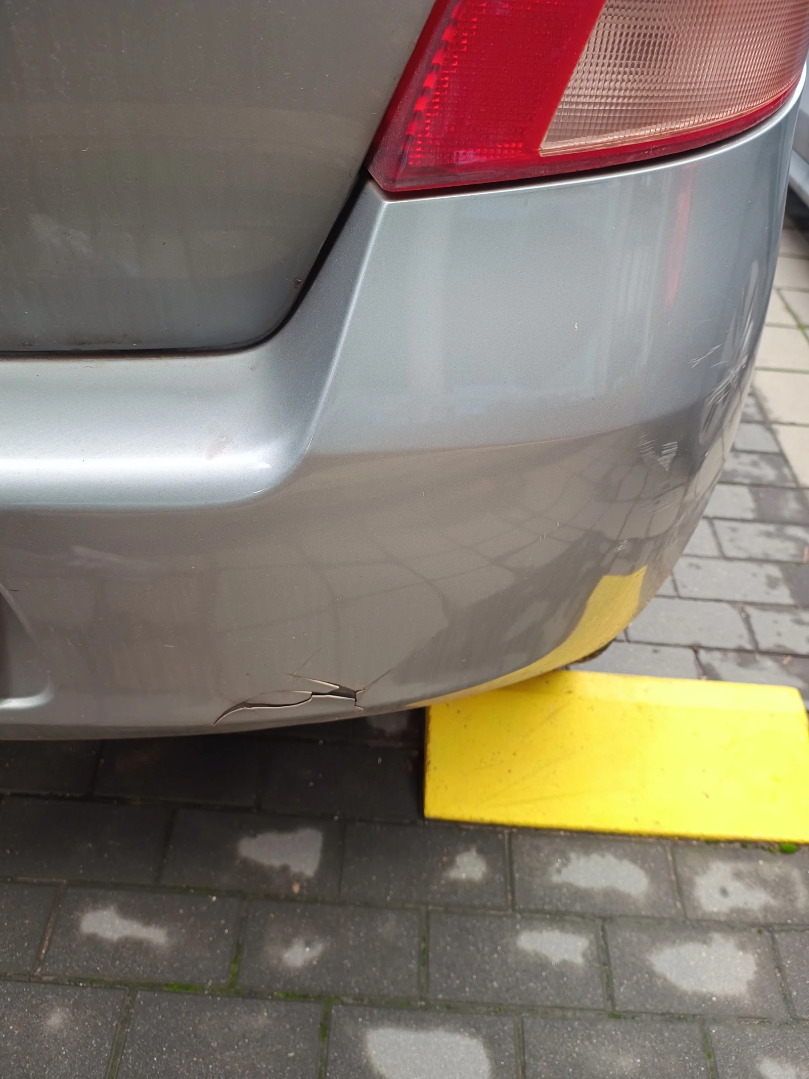 Toyota Yaris  - изображение 5