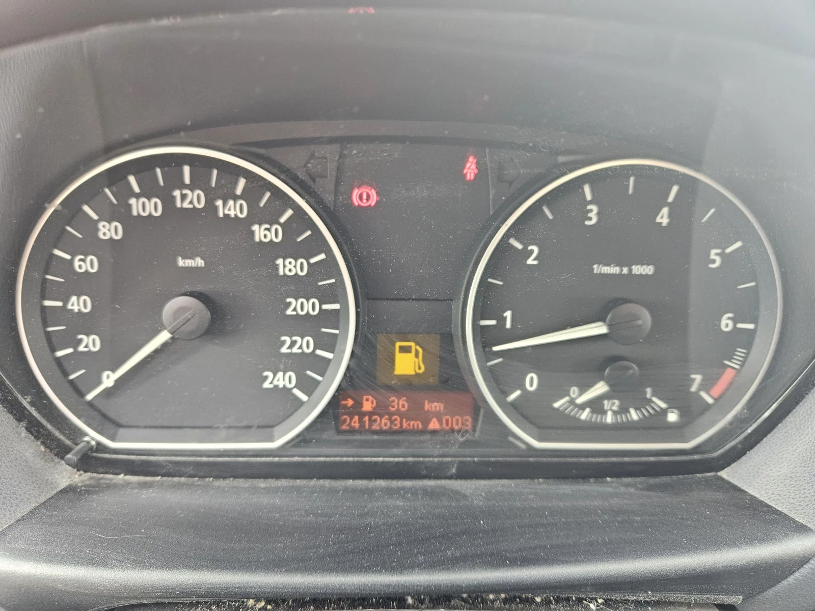 BMW 118 2.0i | Mobile.bg � ����������� 8