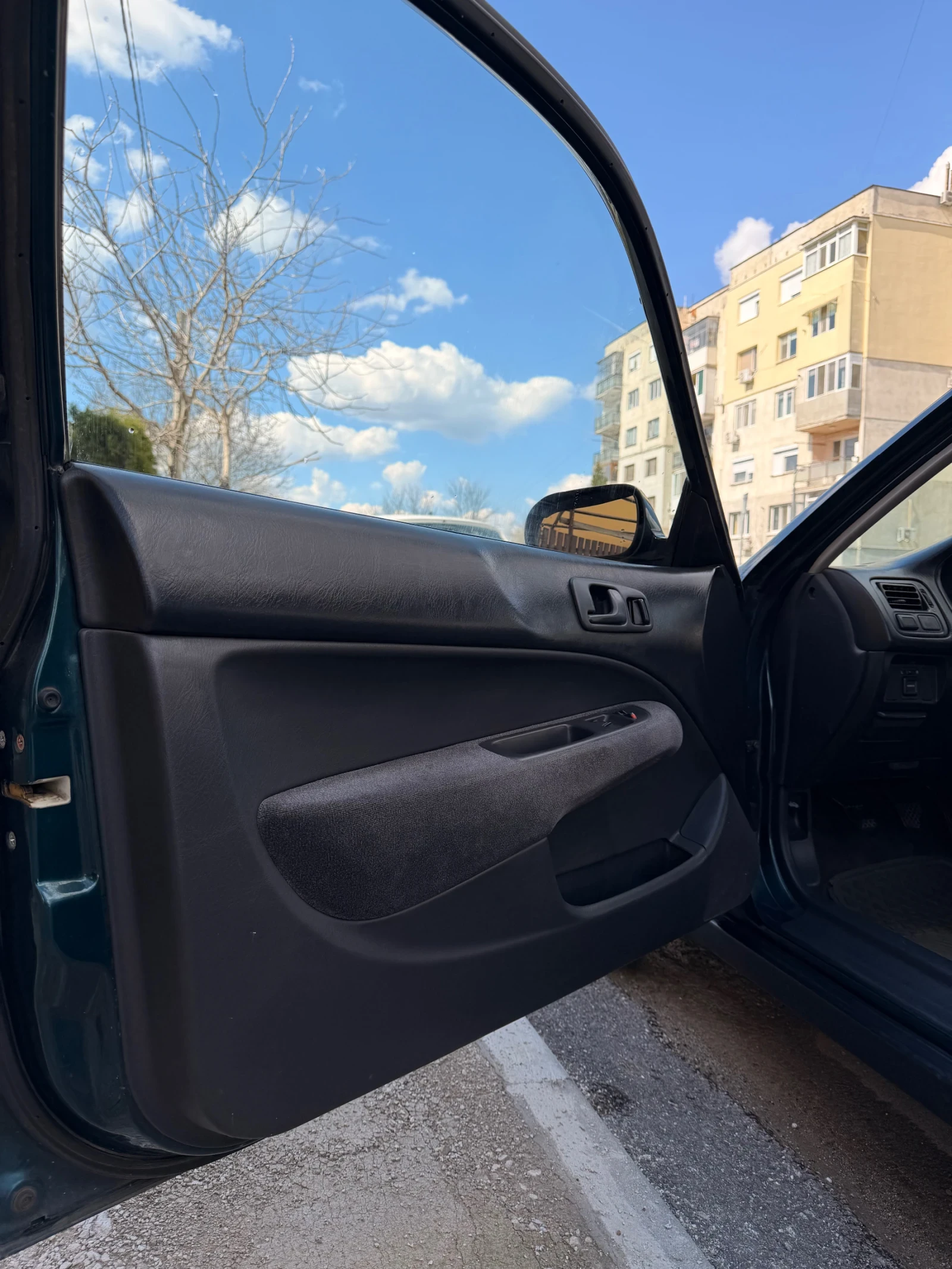 Honda Civic V-tech 1.6i sr (American series), снимка 10 - Автомобили и джипове - 53261967