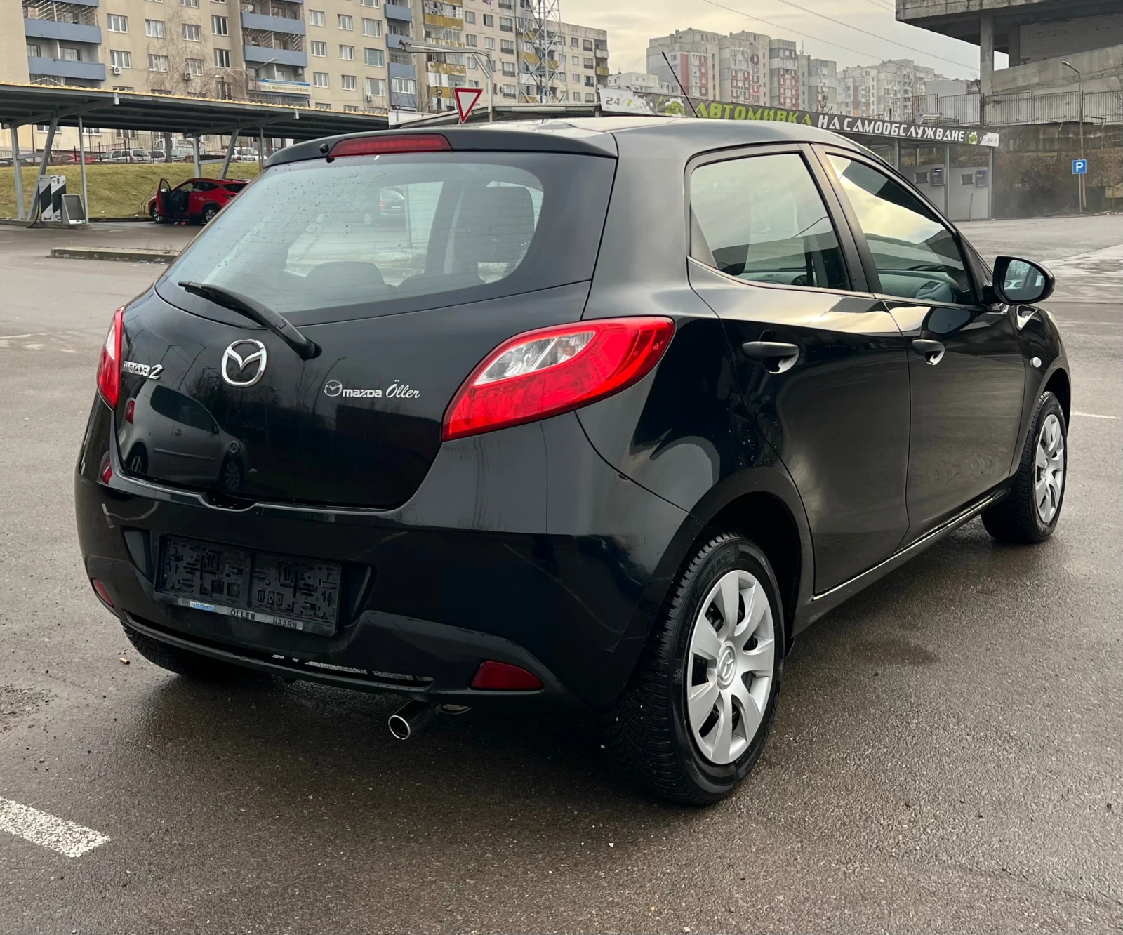 Mazda 2 1.4i Klimatik/Euro/5a - изображение 4