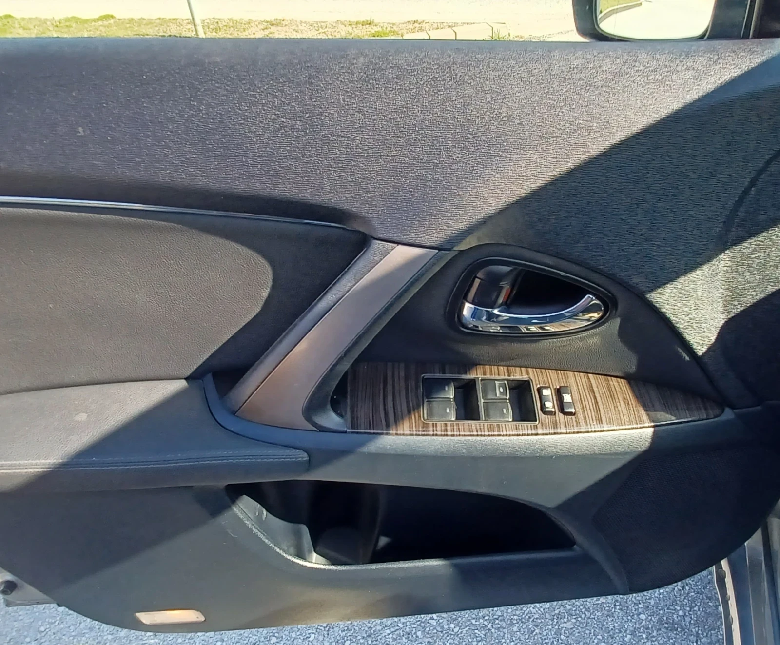 Toyota Avensis 2.0 D-4DEXECUTIVE - изображение 5