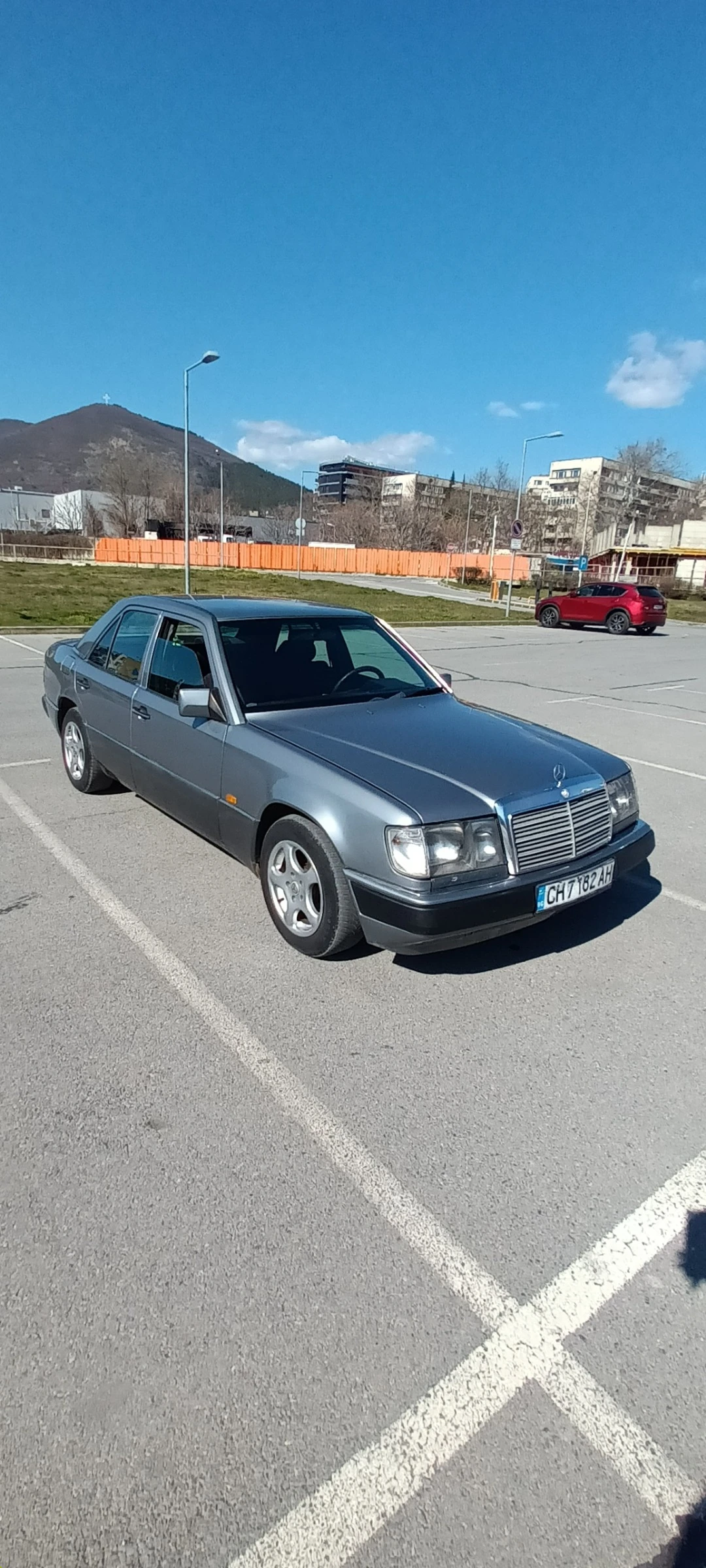 Mercedes-Benz 124 200E