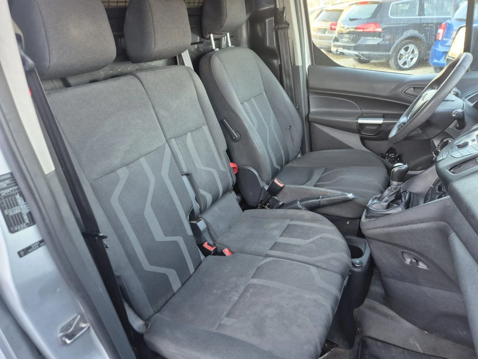 Ford Connect 1.6 TDCI, снимка 13 - Автомобили и джипове - 53797176