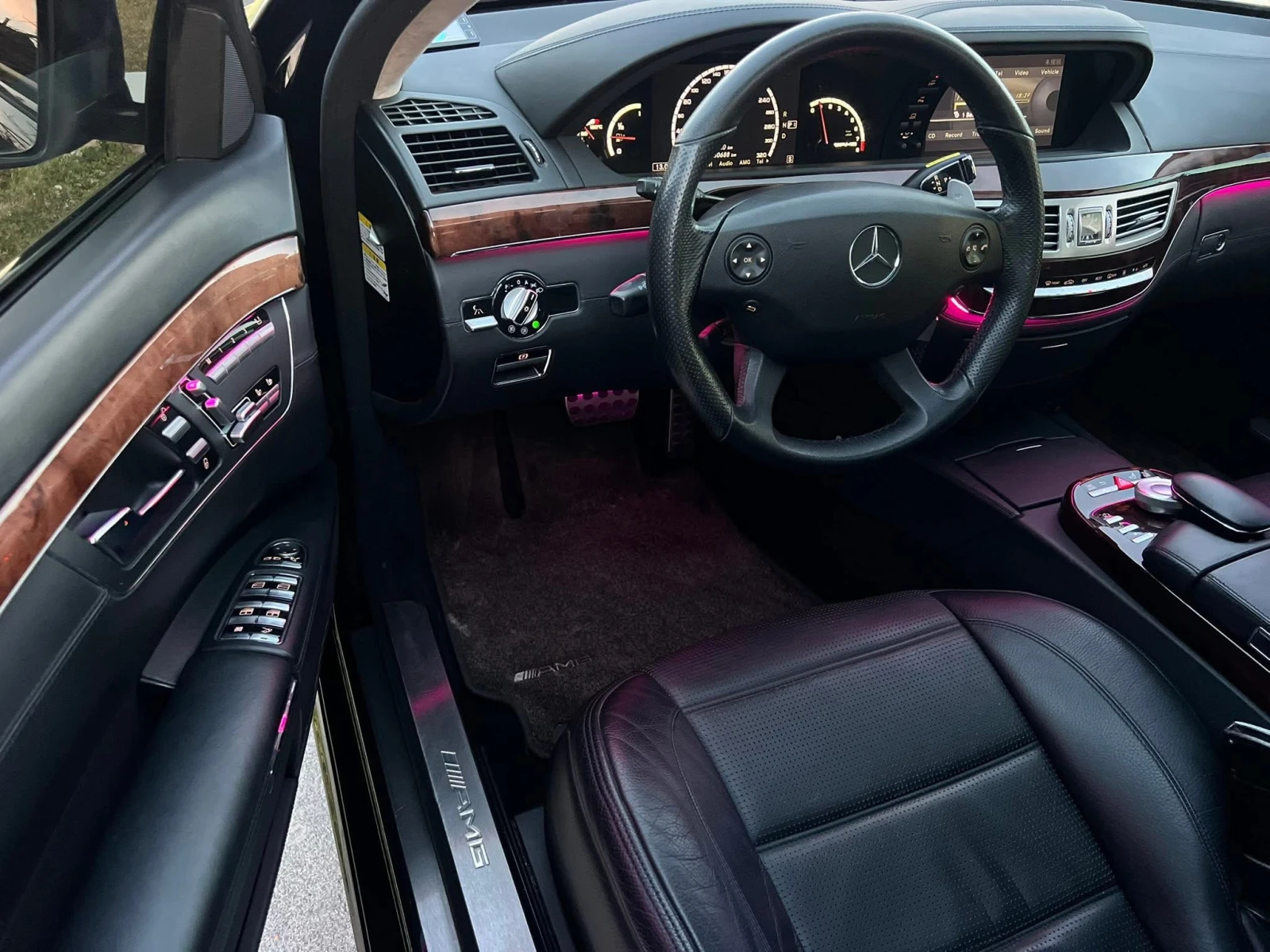 Mercedes-Benz S 63 AMG FACE/PANORAMA/LONG/VAKUM/3xTW/AMBIENTI/FULL/MAX, снимка 10 - Автомобили и джипове - 54074749