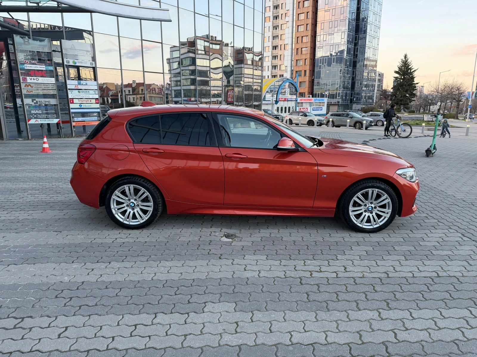 BMW 120 D xDRIVE M-Pack 190к.с. 129х.км, снимка 4 - Автомобили и джипове - 54129824