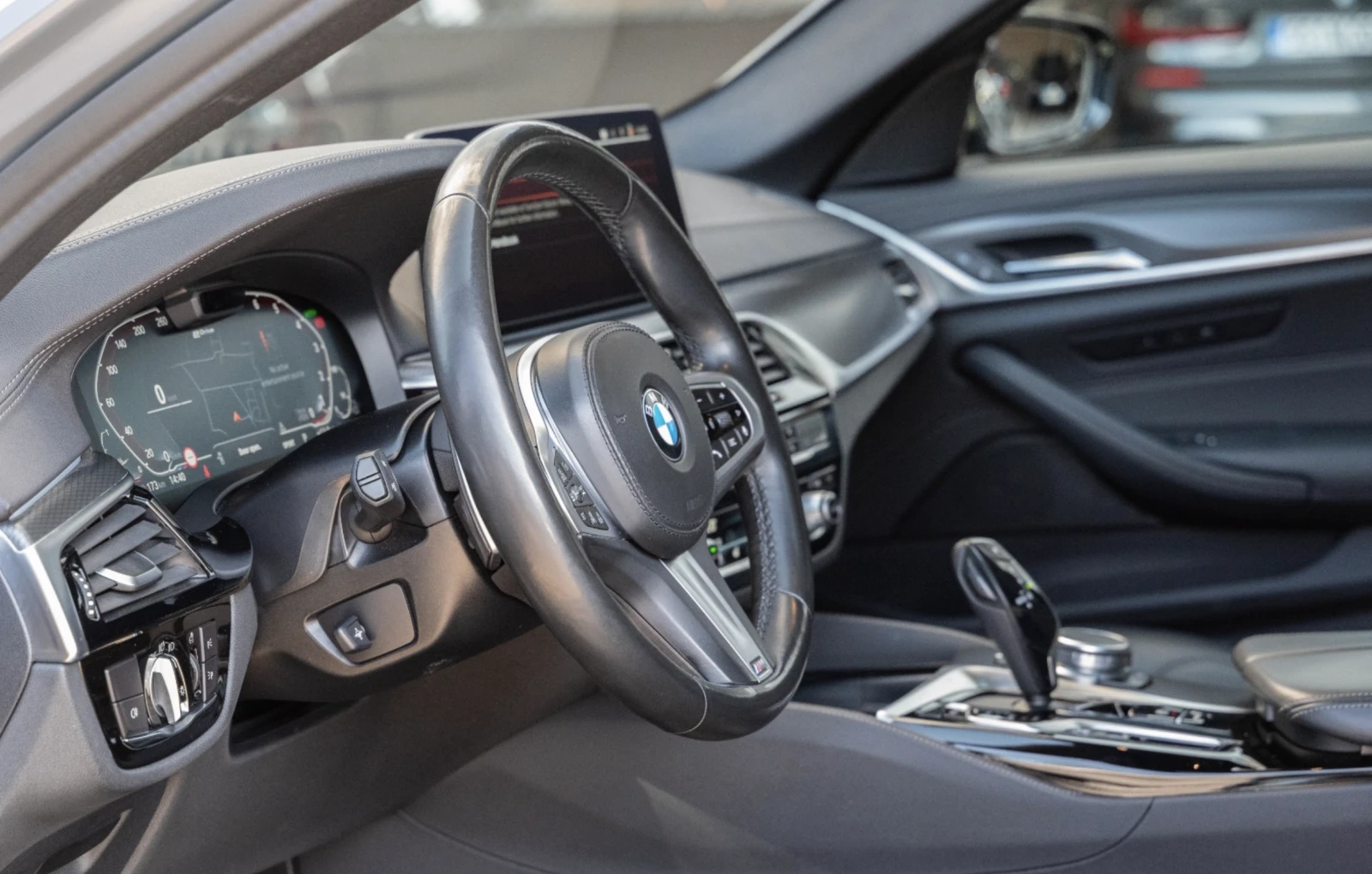 BMW 545, снимка 8 - Автомобили и джипове - 54177342