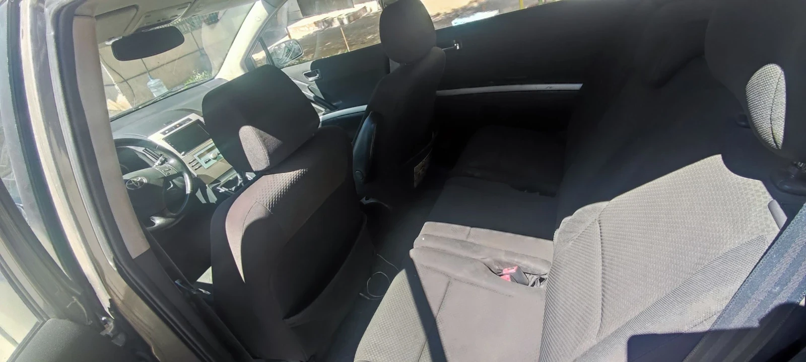 Toyota Corolla verso D4d, снимка 12 - Автомобили и джипове - 54237176