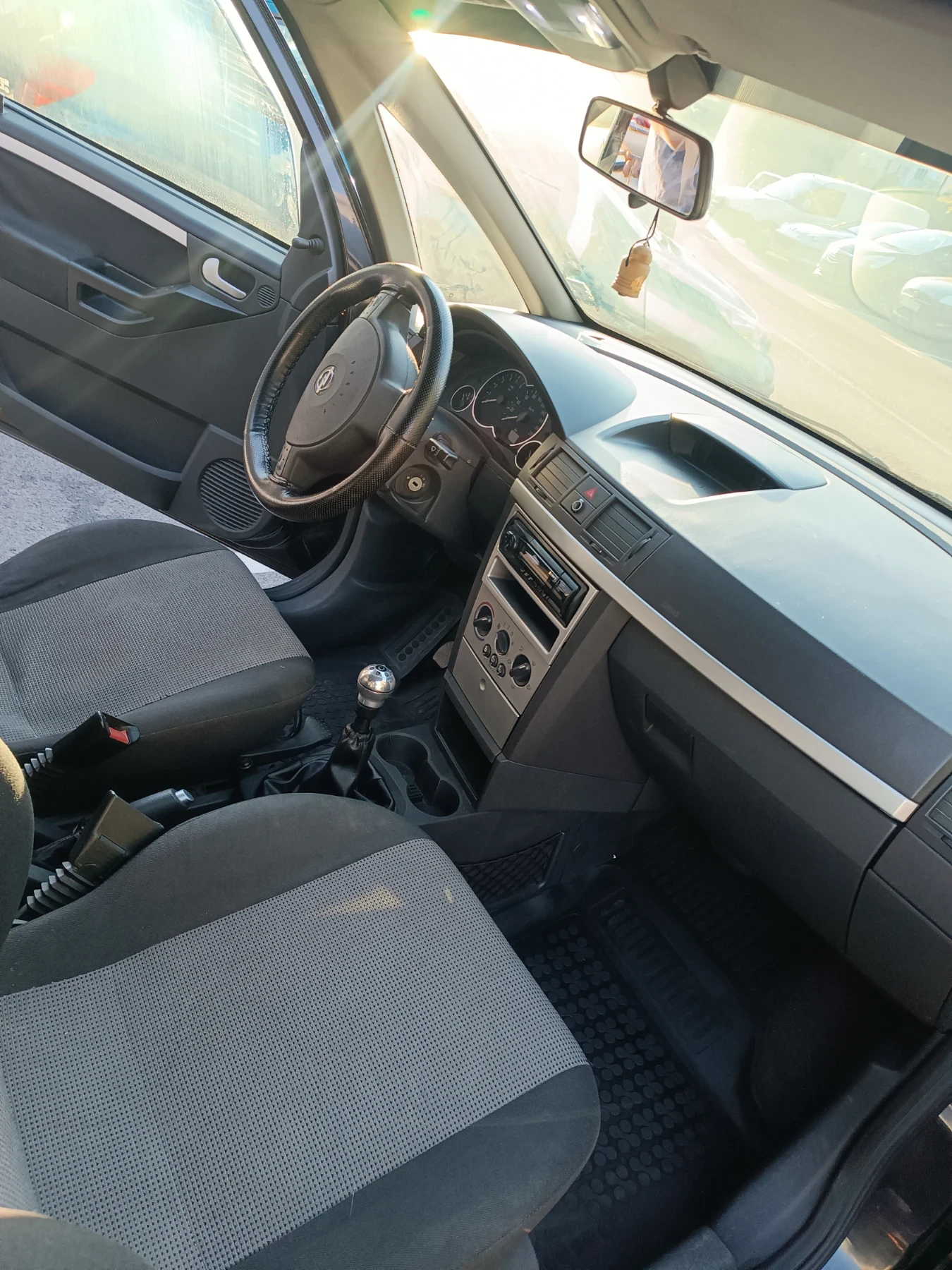 Opel Meriva, снимка 6 - Автомобили и джипове - 54436202