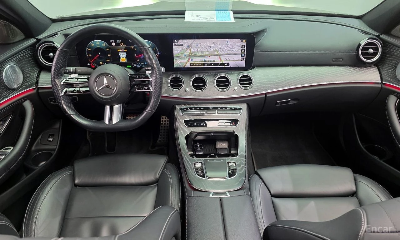 Mercedes-Benz E 350 4MATIC* 360CAMERA* DISTRONIC* BURMESTER* PANOROOF*, снимка 6 - Автомобили и джипове - 54624124