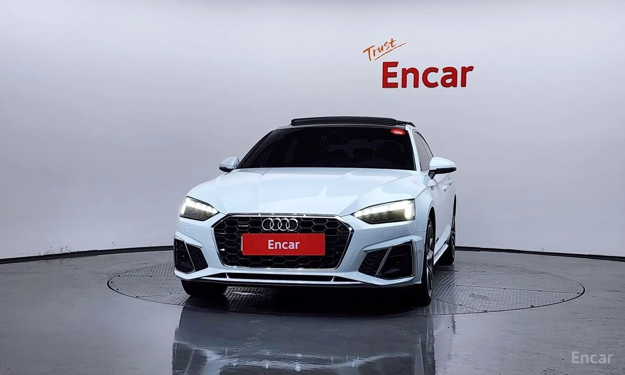 Audi A5 40TDI* PREMIUM* SPORTBACK* DISTRONIC* REAR-CAMERA*, снимка 2 - Автомобили и джипове - 54752639
