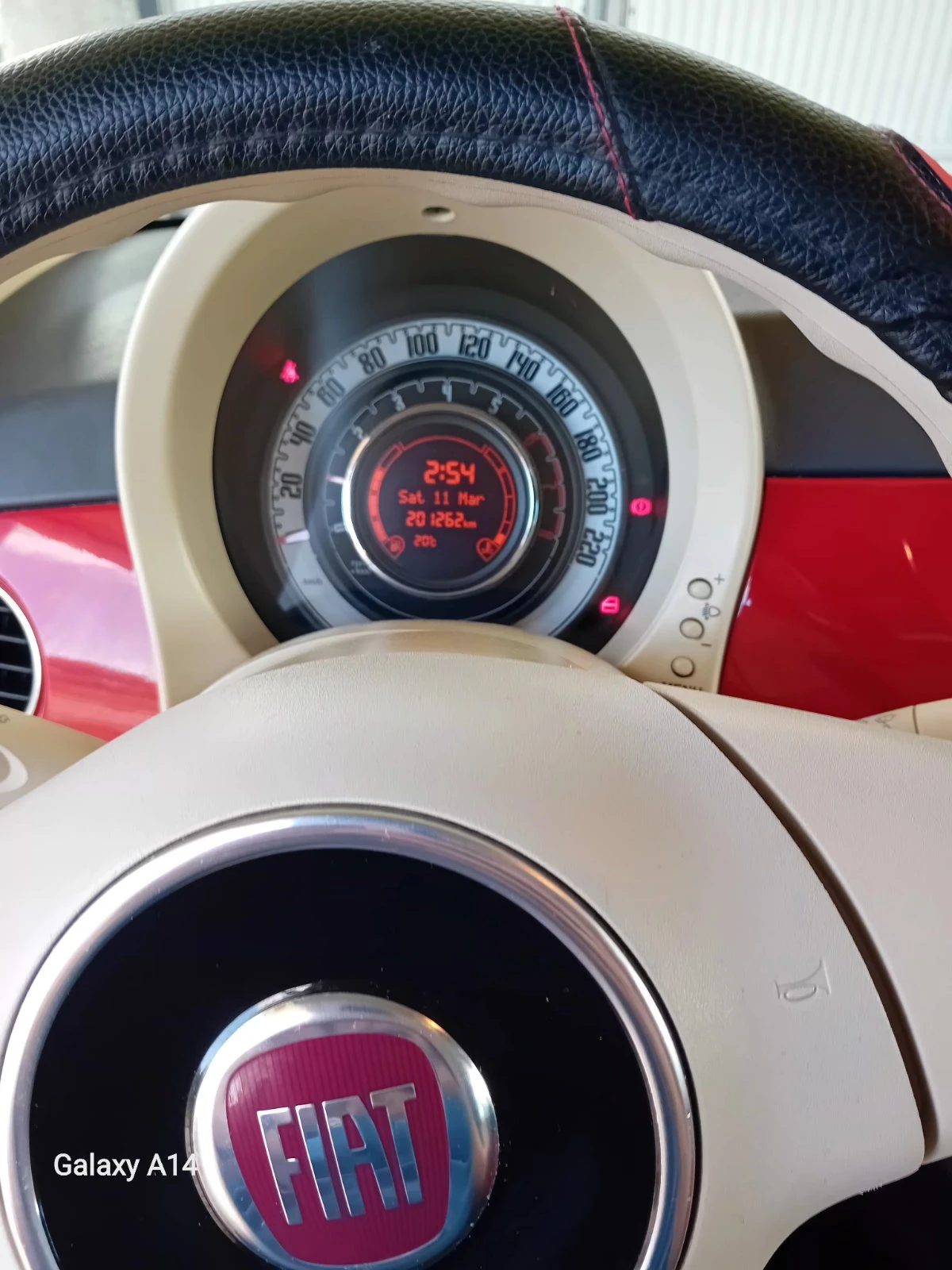 Fiat 500, снимка 8 - Автомобили и джипове - 55170138