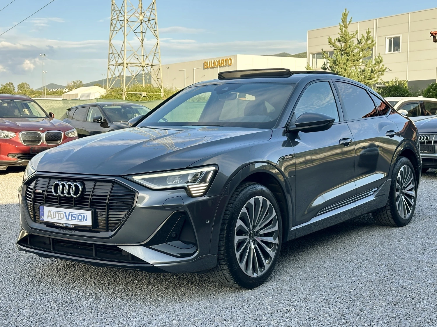 Audi E-Tron 55 SPORTBACK S-LINE PLUS Distronic Head-up Keyless, снимка 3 - Автомобили и джипове - 55243270