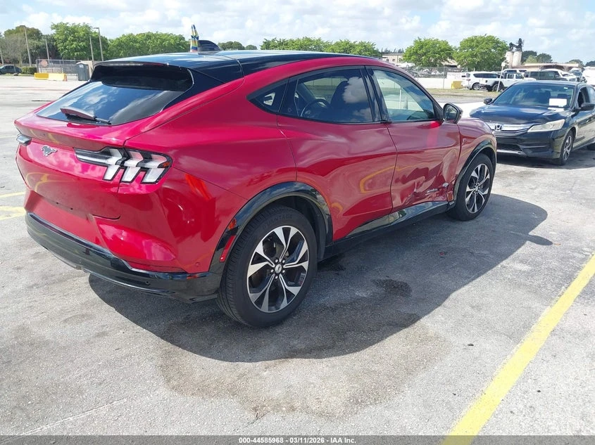 Ford Mustang Mach-E Premium, снимка 4 - Автомобили и джипове - 55288847