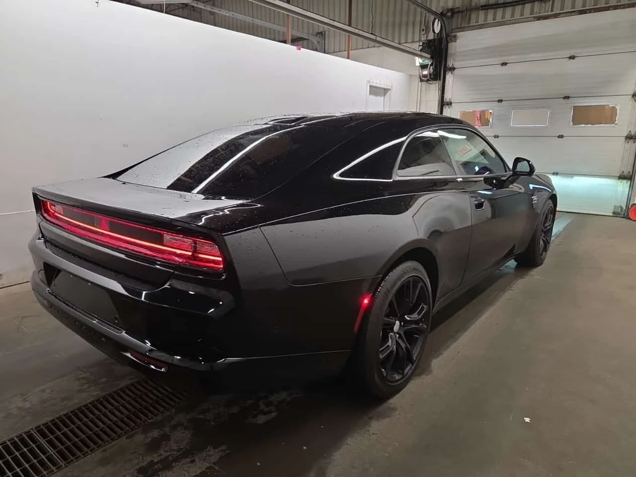 Dodge Charger * R/T * CARFAX * ЦЕНА ДО БГ, снимка 3 - Автомобили и джипове - 55511545