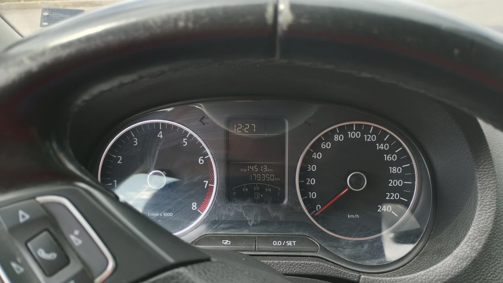 VW Polo, снимка 5 - Автомобили и джипове - 55653959