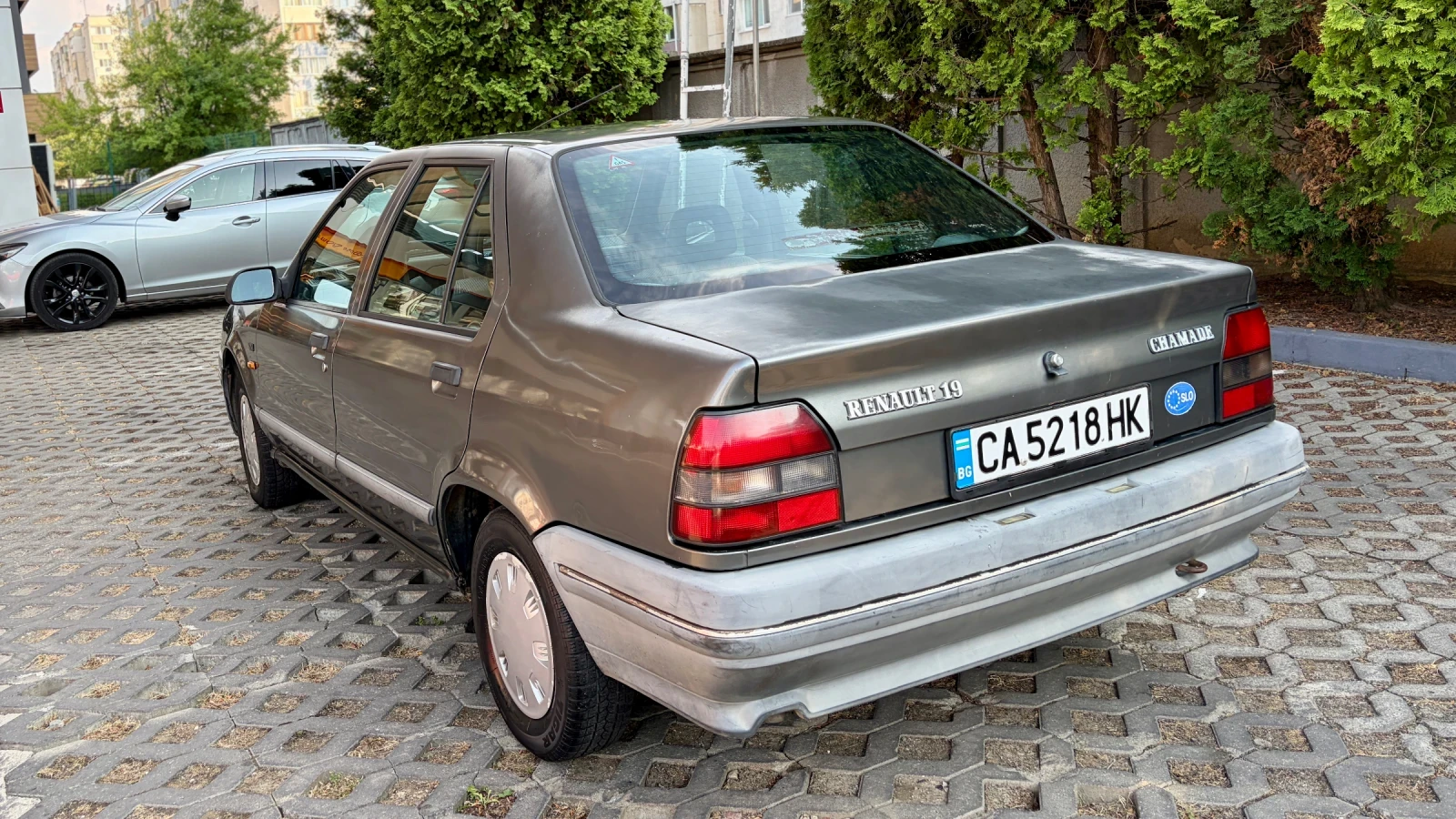 Renault 19 Chamade, снимка 2 - Автомобили и джипове - 55656852